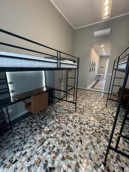 Bilocale in Nizza Millefonti, foto 2 di 2