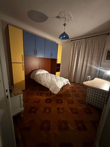 Stanza singola in Nizza Millefonti, foto 2 di 2