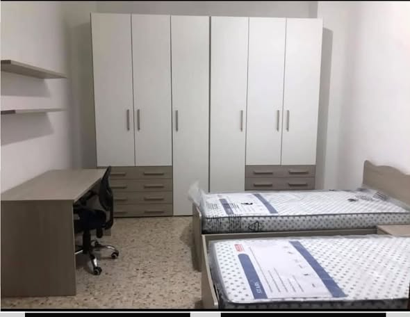 Posto letto in doppia in Nizza Millefonti, foto 2 di 2
