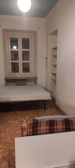 Stanza singola in San Salvario, foto 2 di 2